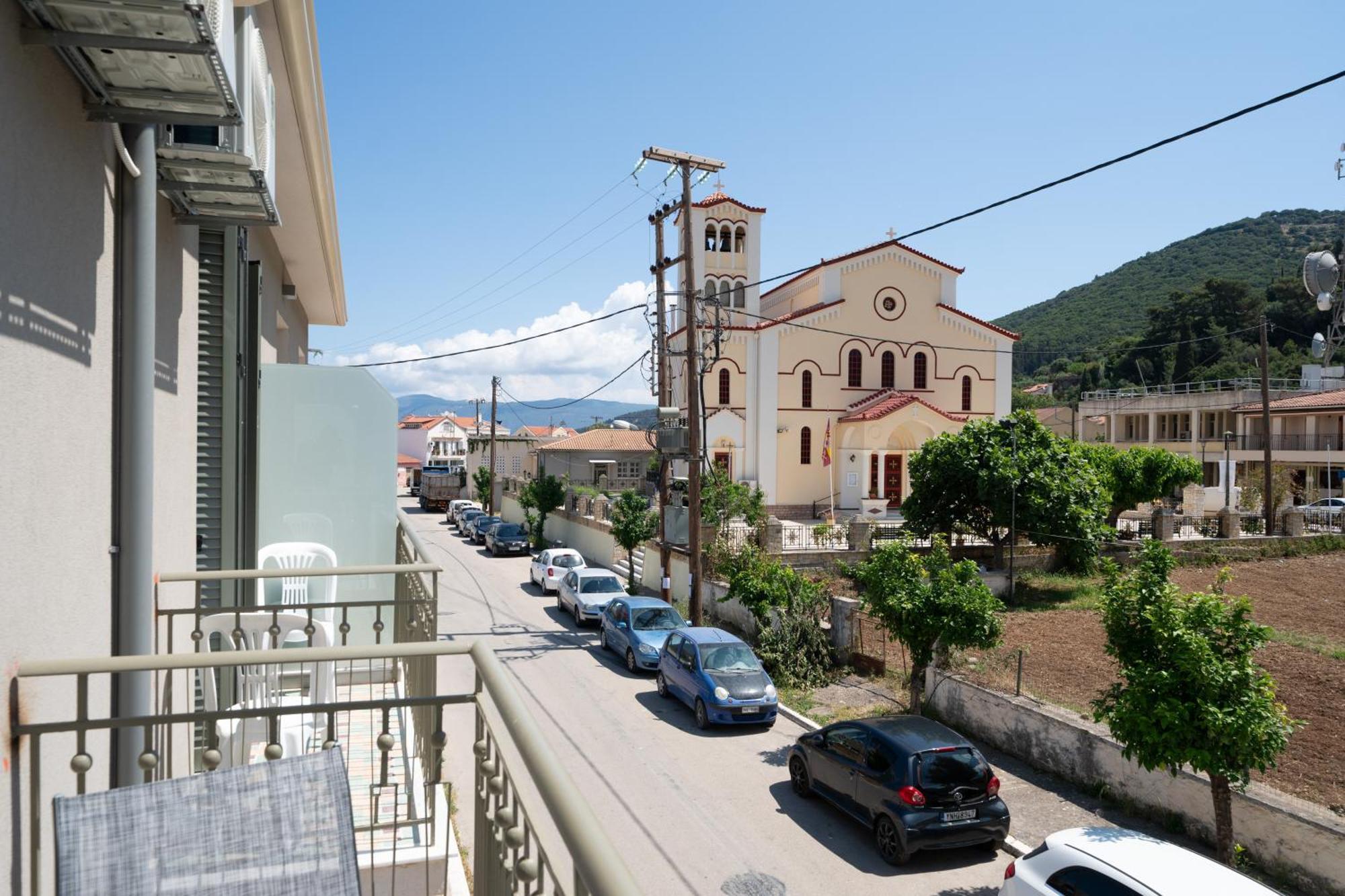 Ionion Villa *
